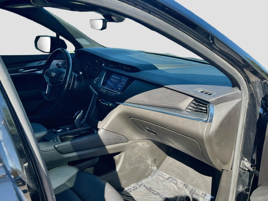 Used 2023 Cadillac XT5 Sportv w/ Technology Package AWD/4WD image 31
