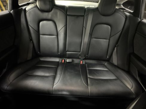 Used 2018 Tesla Model 3 Long Range RWD image 15