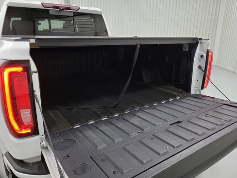 Used 2021 GMC Sierra 1500 Denali w/ Denali Ultimate Package AWD/4WD image 7