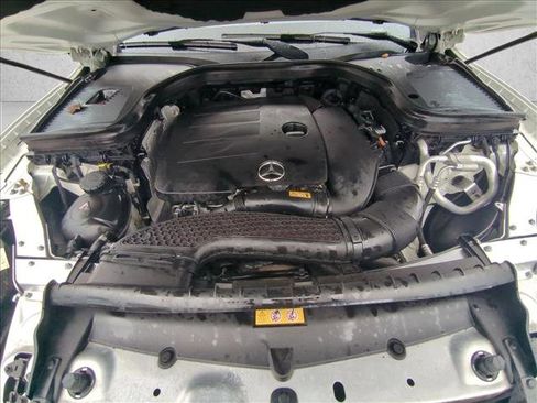 Used 2020 Mercedes-Benz GLC 300 4MATIC image 23