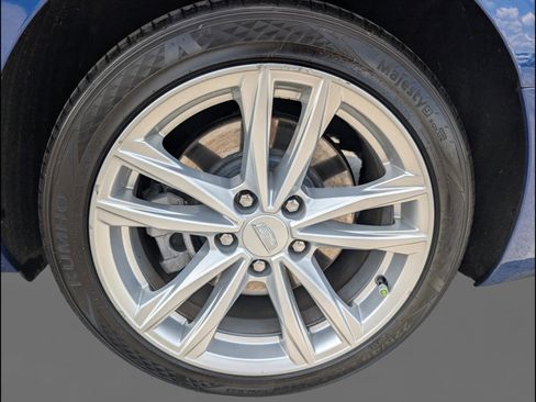 Used 2021 Cadillac CT4 Luxury w/ Sun And Sound Package image 25