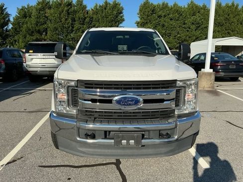 Used 2019 Ford F250 XLT AWD/4WD image 8