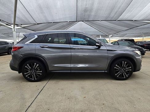 Used 2022 INFINITI QX50 Luxe w/ Appearance Package image 4