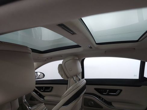 Certified 2023 Mercedes-Benz S 500 4MATIC image 27