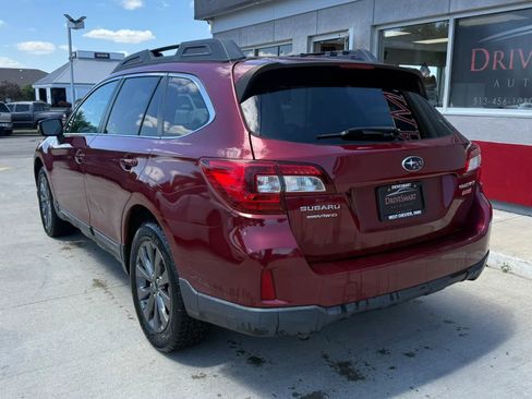 Used 2015 Subaru Outback 2.5i Limited AWD/4WD image 4
