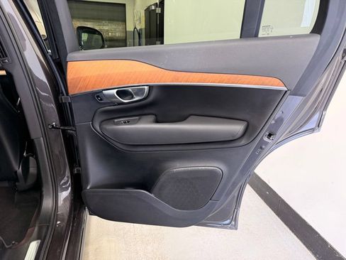 Used 2023 Volvo XC90 B5 Plus AWD/4WD image 25