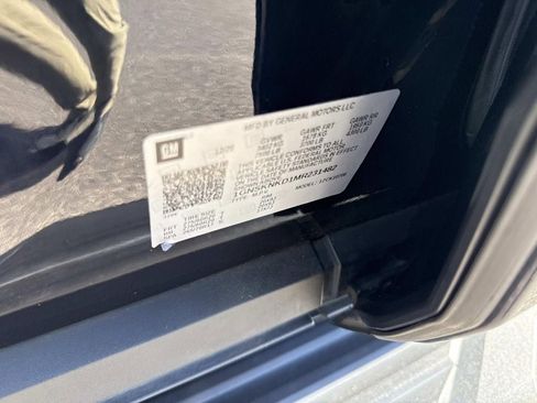 Used 2021 Chevrolet Tahoe LT w/ LT Signature Package AWD/4WD image 21