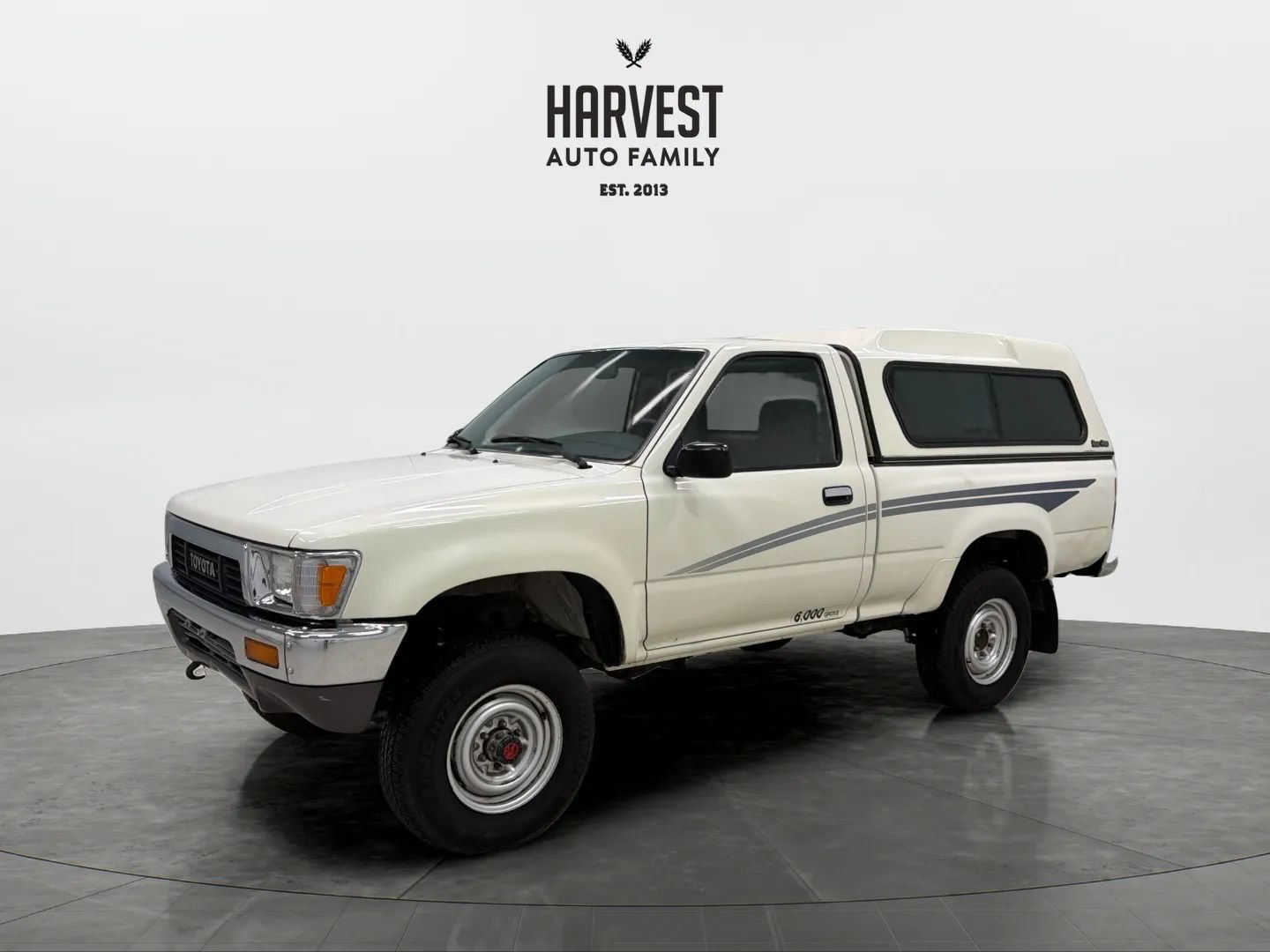Used 1990 Toyota Pickup Deluxe AWD/4WD image 1