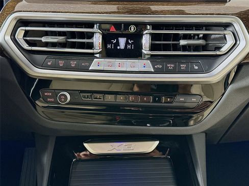 Certified 2023 BMW X3 xDrive30i w/ Convenience Package image 16