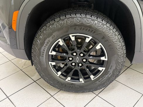 Certified 2024 Chevrolet Traverse Z71 w/ Enhanced Driving Package image 12