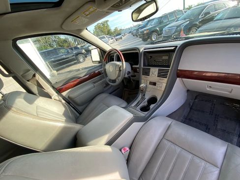 Used 2004 Lincoln Aviator Luxury image 14
