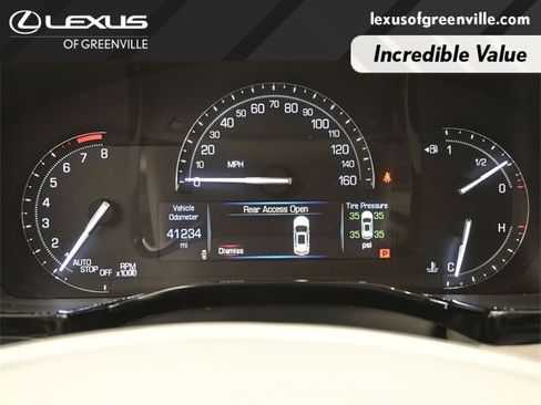 Used 2017 Cadillac XT5 Luxury w/ Driver Awareness Package image 12