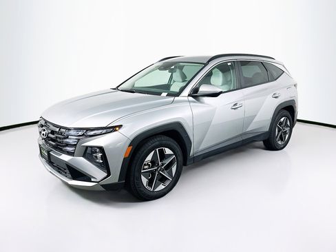 Used 2025 Hyundai Tucson SEL image 3