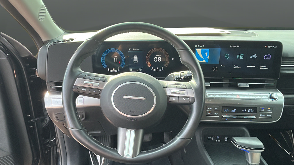 Used 2025 Hyundai Kona SEL AWD/4WD image 15