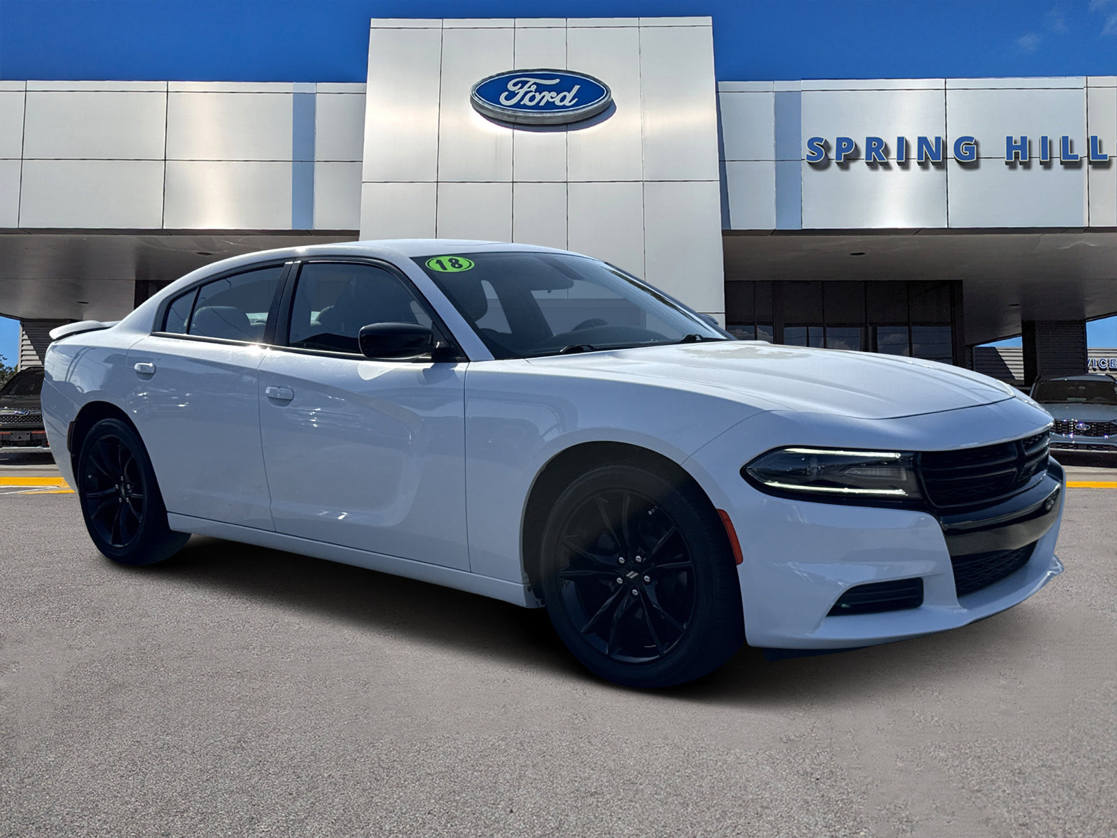 Used 2018 Dodge Charger SXT w/ Blacktop Package RWD image 1