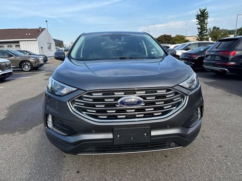 Used 2023 Ford Edge Titanium w/ Cold Weather Package AWD/4WD image 8