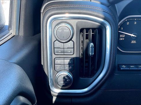 Used 2020 GMC Sierra 1500 AT4 w/ AT4 Premium Package image 33