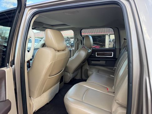 Used 2009 Dodge Ram 1500 Truck Laramie image 16