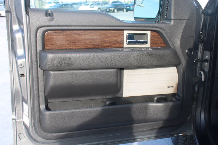 Used 2013 Ford F150 Lariat w/ Luxury Equipment Group AWD/4WD image 12