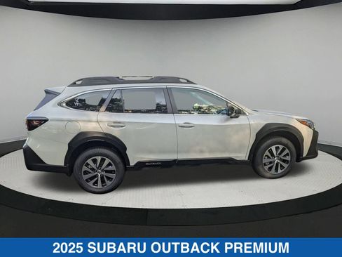Certified 2025 Subaru Outback Premium image 2