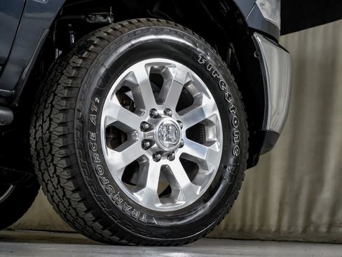 Used 2017 RAM 2500 SLT AWD/4WD image 50
