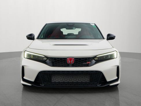 Used 2025 Honda Civic Type R image 2