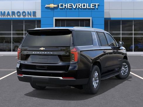 New 2026 Chevrolet Suburban LS RWD image 4