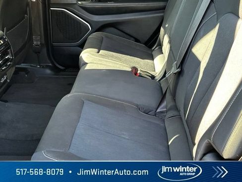 Used 2021 Jeep Grand Cherokee L Laredo w/ Luxury Tech Group I AWD/4WD image 19