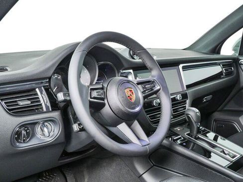New 2026 Porsche Macan S AWD/4WD image 4