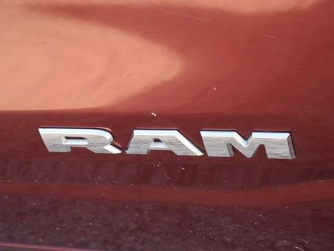 Used 2020 RAM 1500 Laramie AWD/4WD image 15