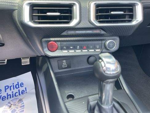 Used 2025 Ford Mustang Premium RWD image 16