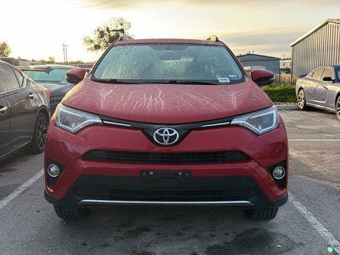 Used 2016 Toyota RAV4 XLE FWD image 2