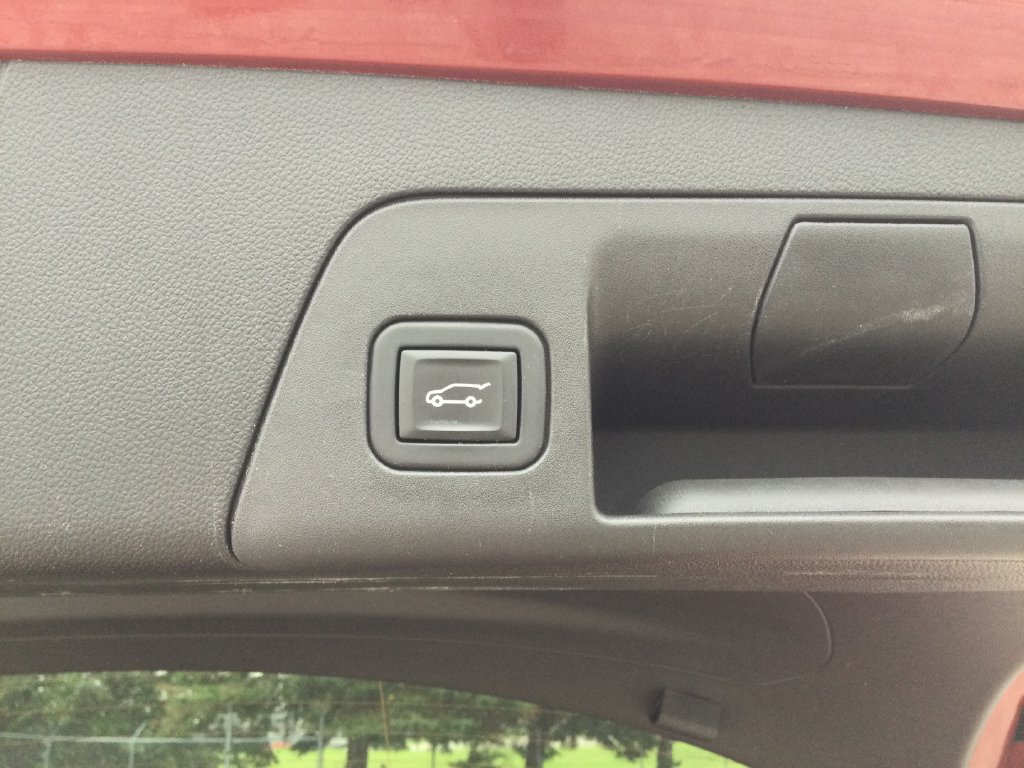 Used 2023 Buick Envision Preferred AWD/4WD image 32
