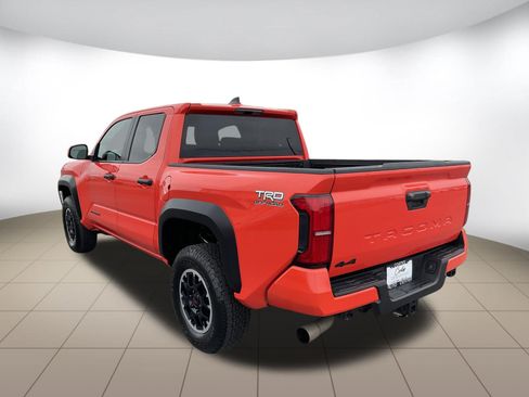 Used 2024 Toyota Tacoma TRD Off-Road AWD/4WD image 6