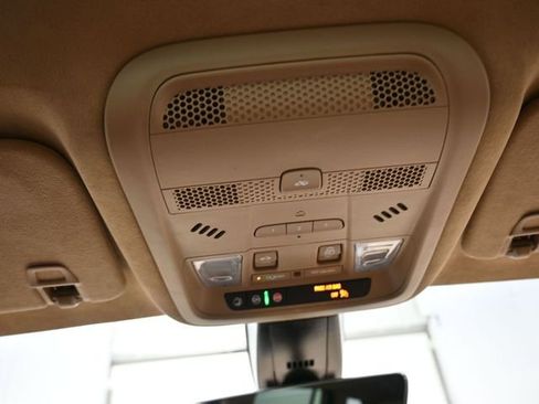 Used 2024 Cadillac XT6 Sport w/ LPO, Onyx Lite Package image 12