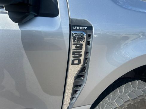 Used 2023 Ford F350 Lariat w/ Lariat Ultimate Package AWD/4WD image 22