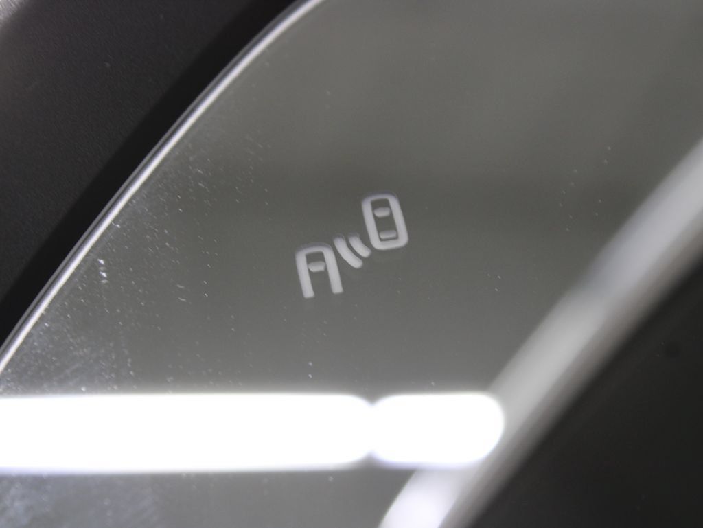 Used 2023 Volkswagen Atlas SE AWD/4WD image 60