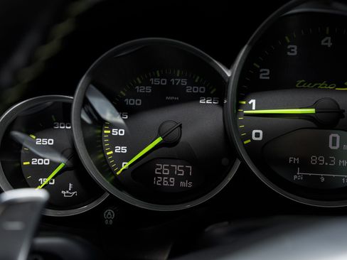Used 2012 Porsche 911 Turbo S AWD/4WD image 34