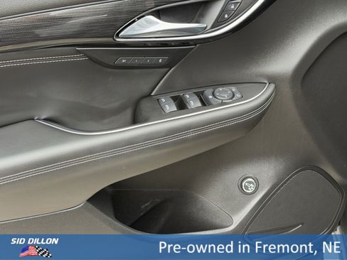 Used 2023 Buick Envision Essence AWD/4WD image 12