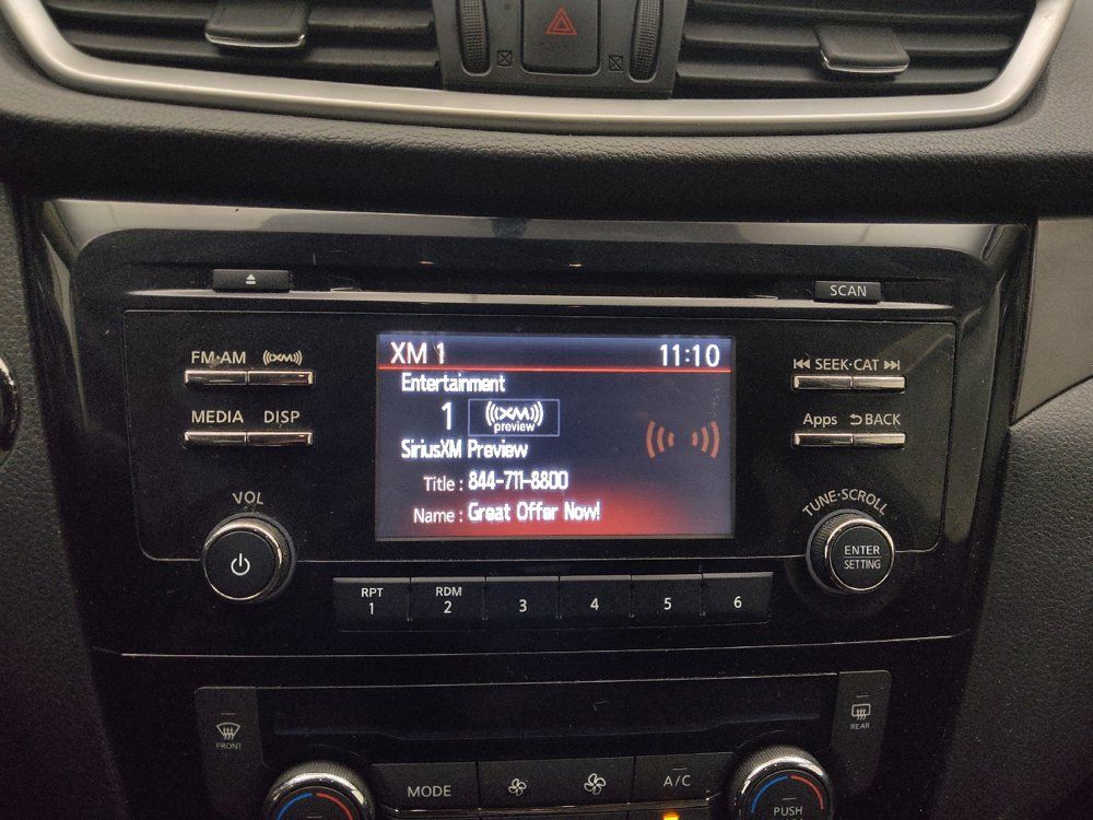 Used 2016 Nissan Rogue SV AWD/4WD image 25