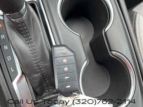 Used 2018 Chevrolet Equinox LS image 21