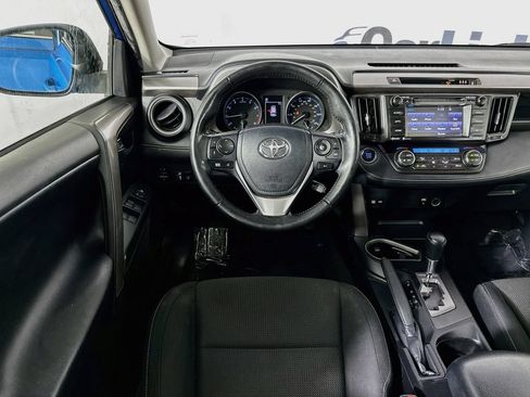 Used 2018 Toyota RAV4 XLE FWD image 27