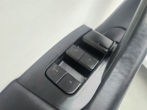 Used 2018 Tesla Model 3 Long Range image 19