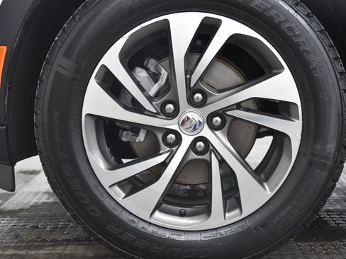 Used 2023 Buick Envision Essence AWD/4WD image 9