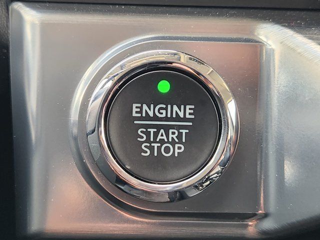 Used 2023 Ford F150 Lariat RWD image 19