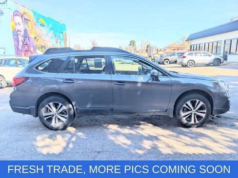 Used 2019 Subaru Outback 2.5i Limited image 2