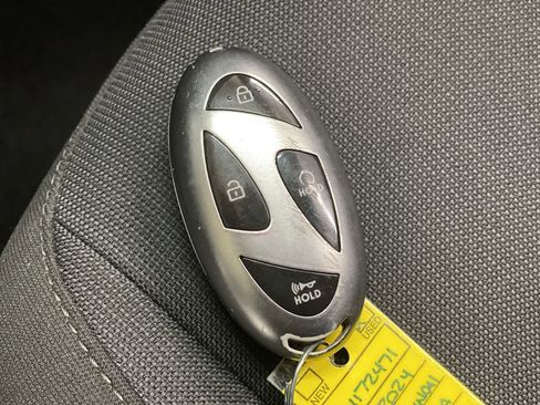 Used 2024 Hyundai Kona SEL image 30