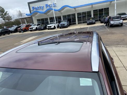 Used 2014 Toyota Highlander XLE image 26