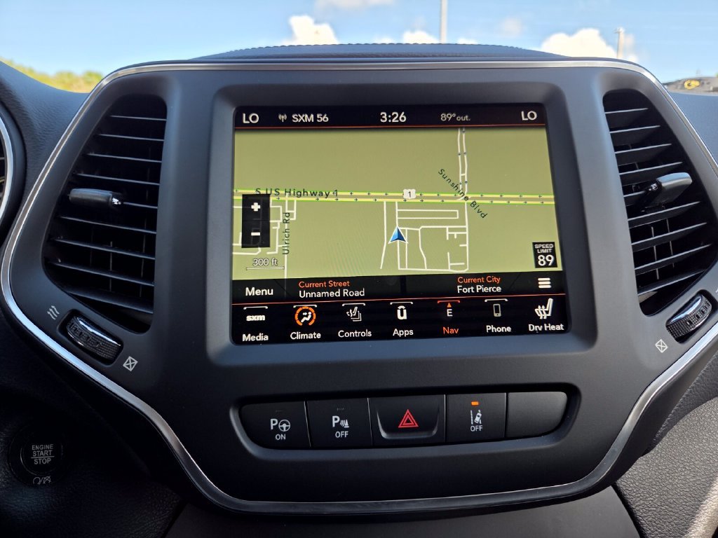 Used 2023 Jeep Cherokee Altitude Lux AWD/4WD image 36