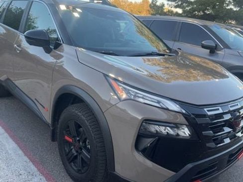Used 2025 Nissan Rogue SV w/ Rock Creek Premium Package AWD/4WD image 1